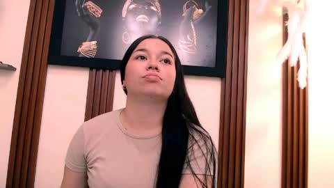 alexia online show from April 2026 07:30:02 PM