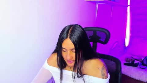 morena_rodriguez_9 online show from January 2026 04:09:01 PM