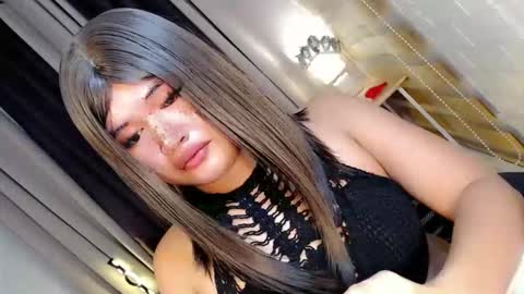 MIA online show from November 2025 06:41:02 PM