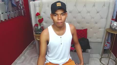 Snapshot of morenoblack23cm chatting on February 2025 07:05:02 PM duohot23 online show from February 2025 07:05:02 PM