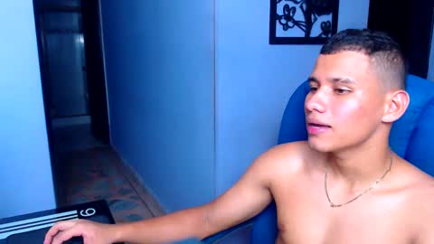 MorenoFullHot online show from December 2024 11:59:01 PM