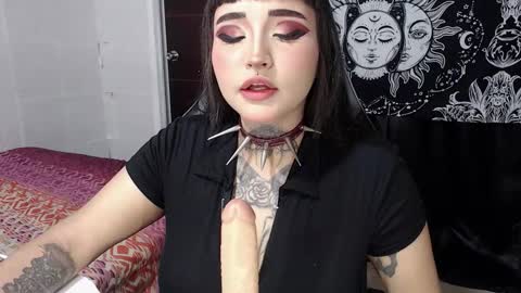 Snapshot of morganmoon1 chatting on October 2025 08:08:02 PM Morgan Moon online show from October 2025 08:08:02 PM