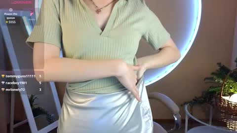 Snapshot of morgy_ chatting on September 2025 04:01:02 PM Morgy online show from September 2025 04:01:02 PM