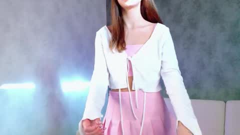 Snapshot of morninbunny_ chatting on June 2026 03:20:02 AM Emilia online show from June 2026 03:20:02 AM