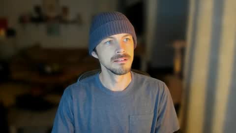 Dylan online show from December 2025 04:51:01 AM