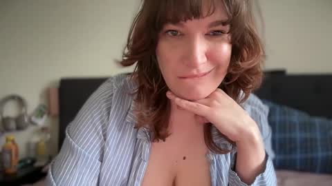 Snapshot of mossy_mommy chatting on May 2026 01:41:01 PM Mossy Mommy online show from May 2026 01:41:01 PM