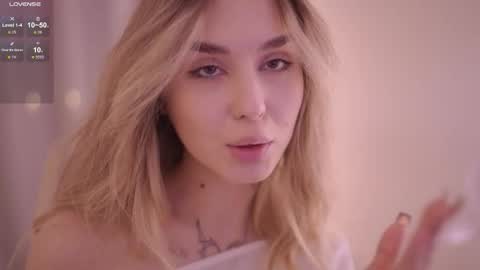 MIRA online show from October 2025 04:16:01 PM