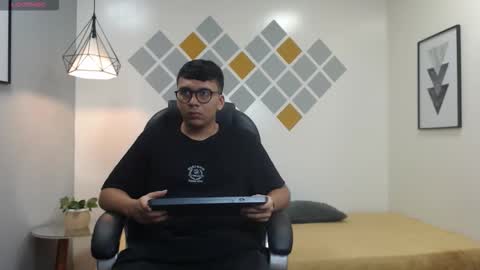 Mou Fly online show from September 2025 11:35:01 AM