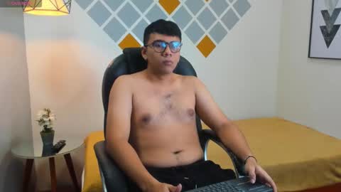 Mou Fly online show from October 2025 11:42:02 AM