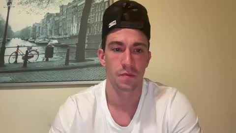 Snapshot of movedto305 chatting on October 2025 04:03:02 AM movedto305 online show from October 2025 04:03:02 AM