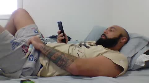 Mr8 online show from December 2024 08:50:01 PM
