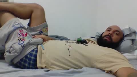 Mr8 online show from December 2024 03:42:01 AM