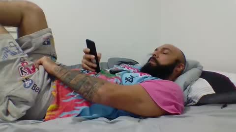 Mr8 online show from December 2024 05:55:02 AM