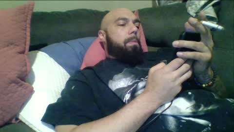 Snapshot of mr8plus chatting on April 2026 01:14:01 AM Mr8 online show from April 2026 01:14:01 AM