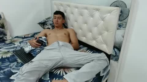 Snapshot of mr__joselo chatting on September 2025 06:24:02 AM mr__joselo online show from September 2025 06:24:02 AM