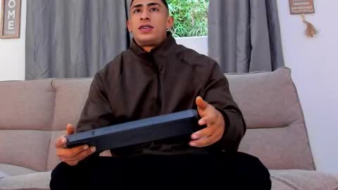    online show from March 2026 12:16:01 PM