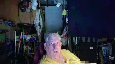 mr_canoe_licker_69 online show from December 2024 08:49:01 PM