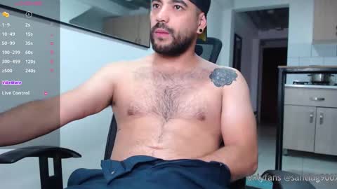 chris online show from October 2025 11:29:02 AM