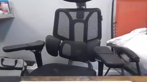 Diego69 online show from May 2026 11:00:01 PM