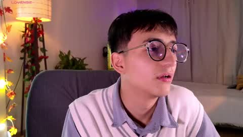 Mr Evans online show from March 2025 02:05:02 PM