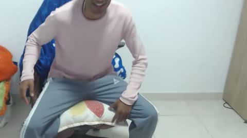 Max online show from February 2026 05:42:01 PM