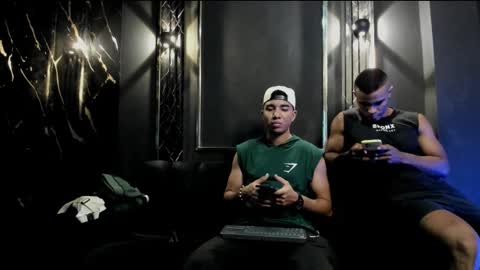 mr_maximo online show from September 2025 05:28:02 AM