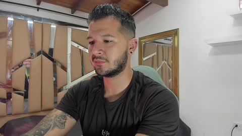 MIKEE online show from January 2025 03:07:01 AM