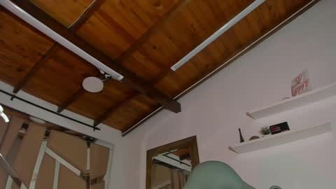 MIKEE online show from February 2025 06:07:01 AM