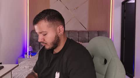 MIKEE online show from June 2026 03:13:02 AM