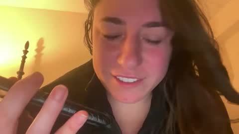 Mr  Mrs Glitter online show from February 2026 02:53:01 AM