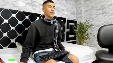 Mr Porn  online show from August 2026 02:47:02 AM