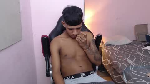 mr_stiven_ online show from January 2025 02:30:02 AM