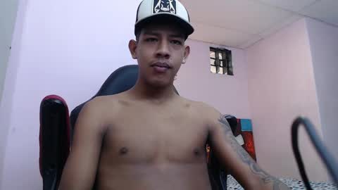 mr_stiven_ online show from January 2025 03:12:02 AM