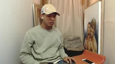 mr_stiven_ online show from November 2025 03:10:02 AM