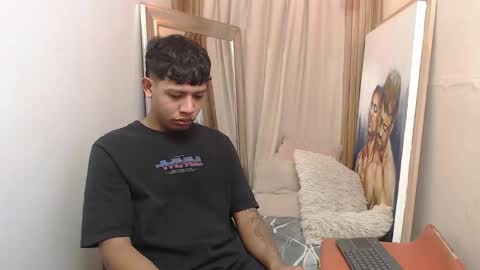 mr_stiven_ online show from December 2025 02:16:02 AM