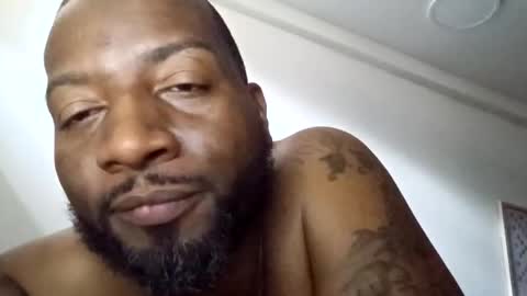 mramazing842836 online show from September 2025 01:03:01 PM
