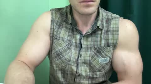 Snapshot of mrbiceps_23 chatting on December 2024 06:45:01 AM Mrbiceps23 online show from December 2024 06:45:01 AM