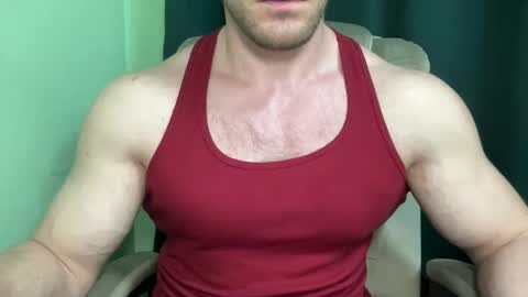 Snapshot of mrbiceps_23 chatting on January 2025 07:07:01 PM Mrbiceps23 online show from January 2025 07:07:01 PM