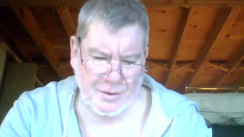 mrblade666 online show from December 2024 01:33:02 PM