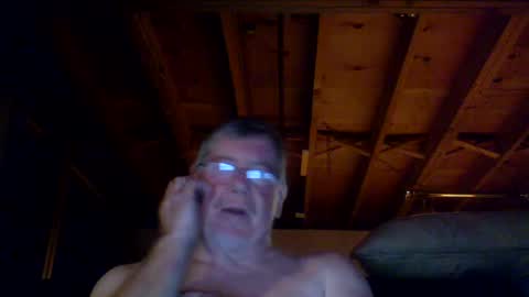 mrblade666 online show from October 2025 11:35:01 PM