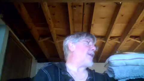 mrblade666 online show from April 2026 11:13:02 AM