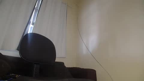 Snapshot of mrbrown_strong chatting on April 2026 03:29:01 PM mr brown online show from April 2026 03:29:01 PM
