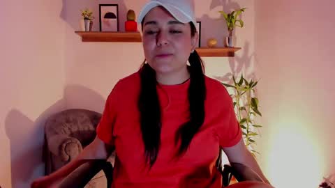 Laura online show from February 2025 04:00:02 AM