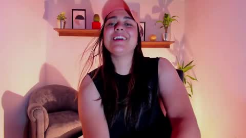 Laura online show from February 2025 06:17:02 AM