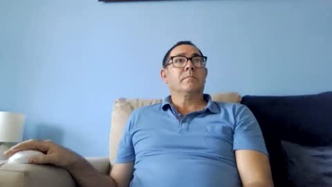 Mrcaruso online show from October 2025 03:23:02 PM