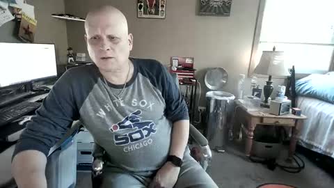 MrClean55 online show from November 2025 04:41:02 PM