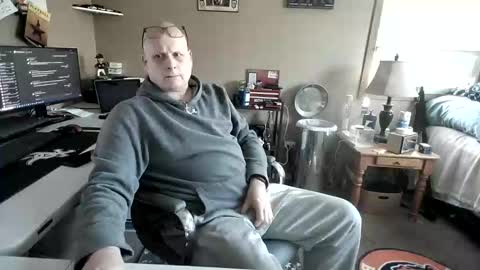 MrClean55 online show from November 2025 05:23:01 PM