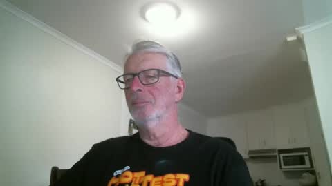 mrcreek1531 online show from April 2026 03:37:02 AM