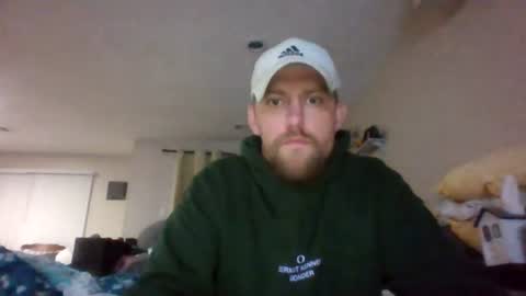 Snapshot of mrcumfixit chatting on July 2026 01:44:01 AM mrcumfixit online show from July 2026 01:44:01 AM