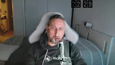 mrdr000 online show from March 2026 09:29:01 PM